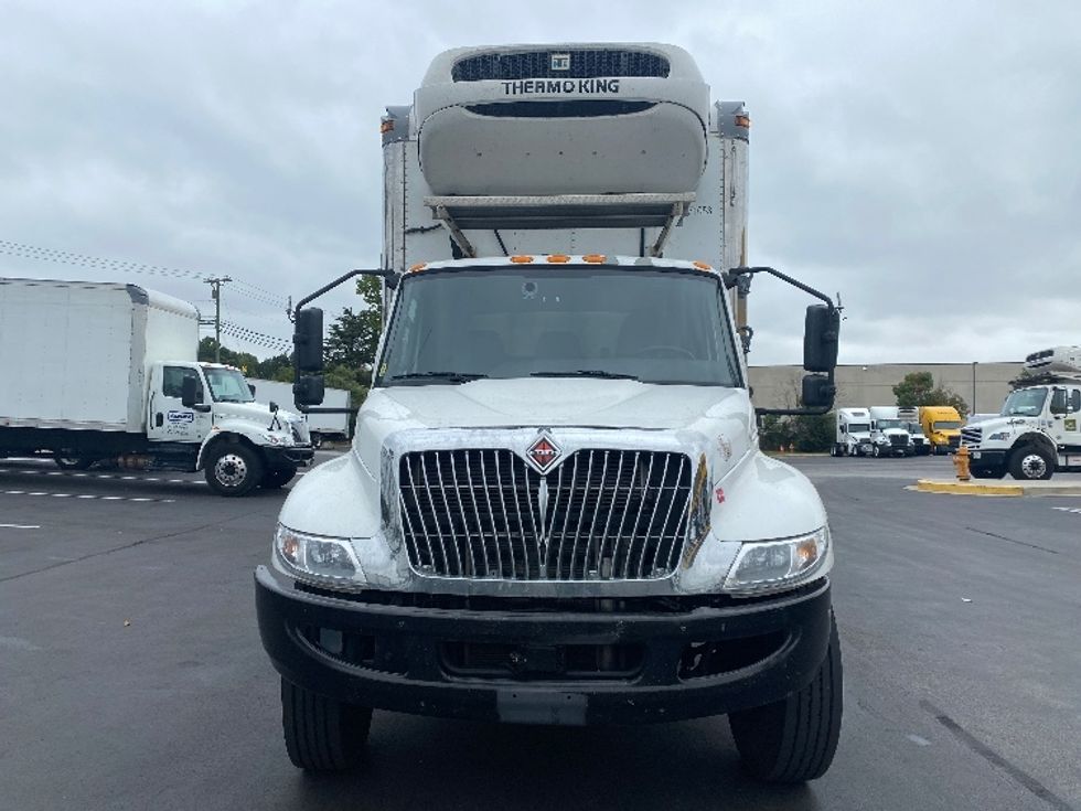 Refrigerated Truck-Light and Medium Duty Trucks-International-2021-MV607-Jessup-MD-172,643\n\t\tmiles-$ 64,250 - Image 2