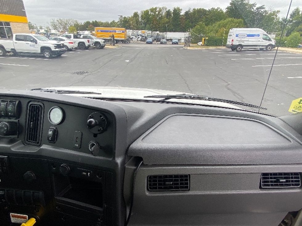 Refrigerated Truck-Light and Medium Duty Trucks-International-2021-MV607-Jessup-MD-172,643\n\t\tmiles-$ 64,250 - Image 21