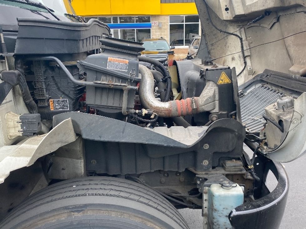 Refrigerated Truck-Light and Medium Duty Trucks-International-2021-MV607-Jessup-MD-172,643\n\t\tmiles-$ 64,250 - Image 23
