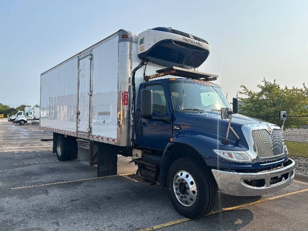 Refrigerated Truck-Light and Medium Duty Trucks-International-2021-MV607-Kentwood-MI-290,691\n\t\tmiles-$ 36,500 - Image 1