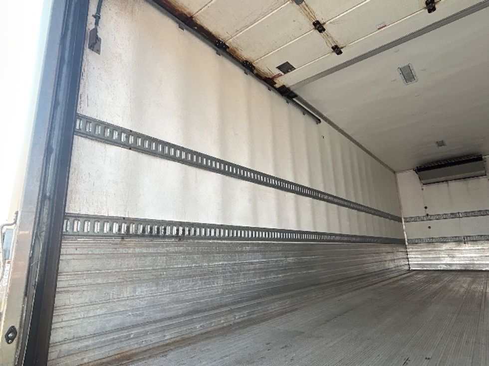 Refrigerated Truck-Light and Medium Duty Trucks-International-2021-MV607-Kentwood-MI-290,691\n\t\tmiles-$ 36,500 - Image 11