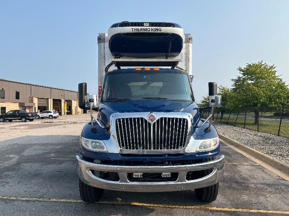 Refrigerated Truck-Light and Medium Duty Trucks-International-2021-MV607-Kentwood-MI-290,691\n\t\tmiles-$ 36,500 - Image 2