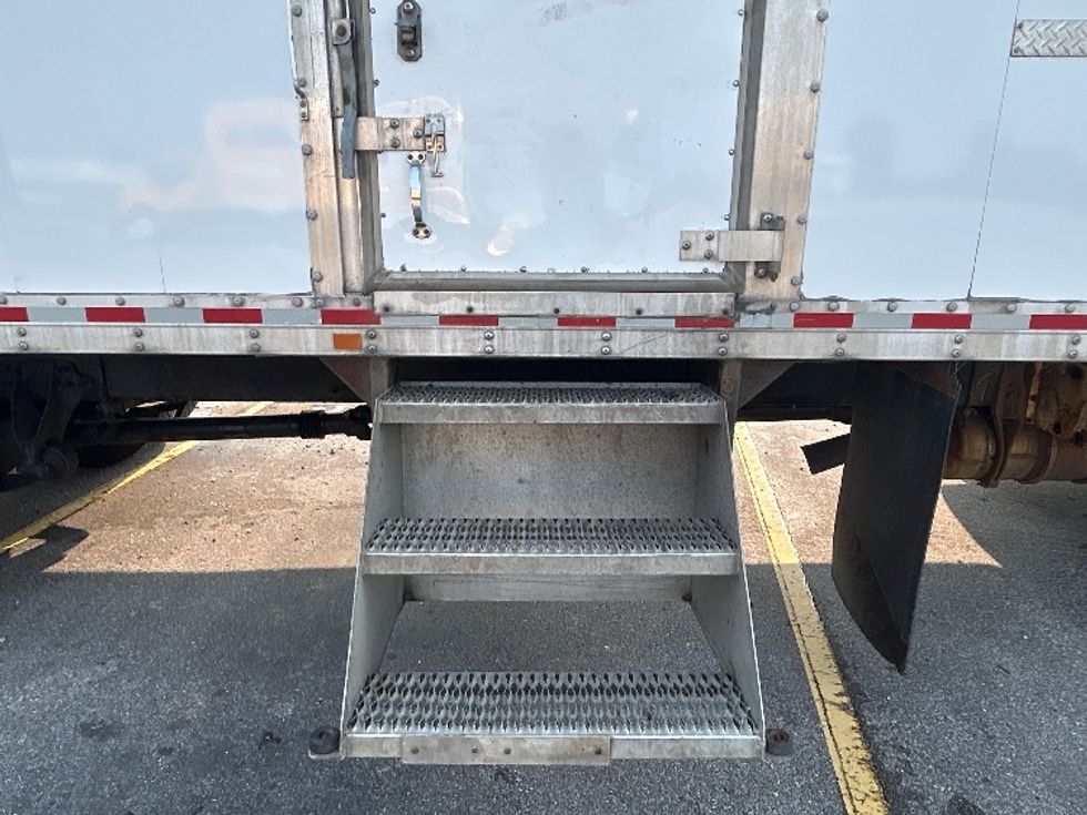 Refrigerated Truck-Light and Medium Duty Trucks-International-2021-MV607-Kentwood-MI-290,691\n\t\tmiles-$ 36,500 - Image 25