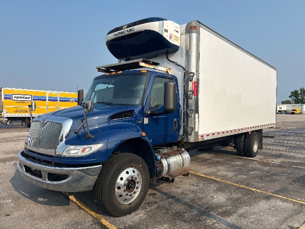 Refrigerated Truck-Light and Medium Duty Trucks-International-2021-MV607-Kentwood-MI-290,691\n\t\tmiles-$ 36,500 - Image 3