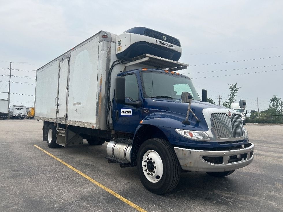 Refrigerated Truck-Light and Medium Duty Trucks-International-2021-MV607-Kentwood-MI-312,442\n\t\tmiles-$ 33,250 - Image 1