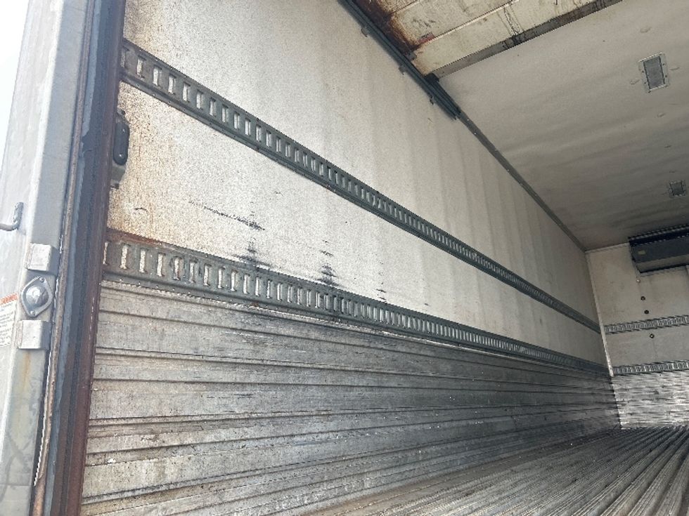 Refrigerated Truck-Light and Medium Duty Trucks-International-2021-MV607-Kentwood-MI-312,442\n\t\tmiles-$ 33,250 - Image 11