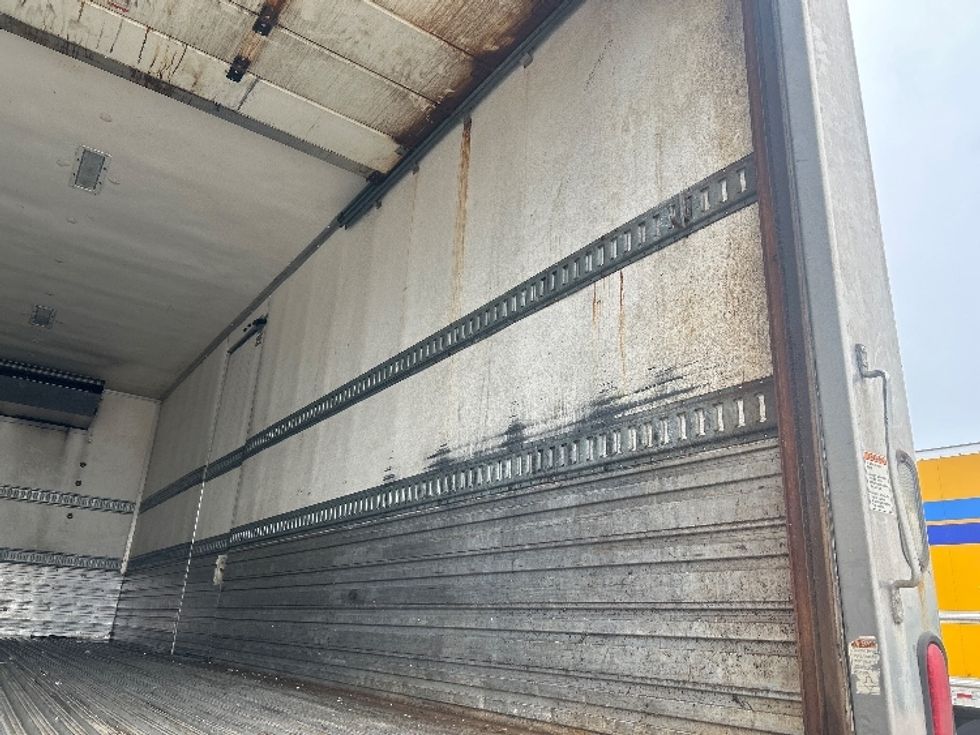 Refrigerated Truck-Light and Medium Duty Trucks-International-2021-MV607-Kentwood-MI-312,442\n\t\tmiles-$ 33,250 - Image 12