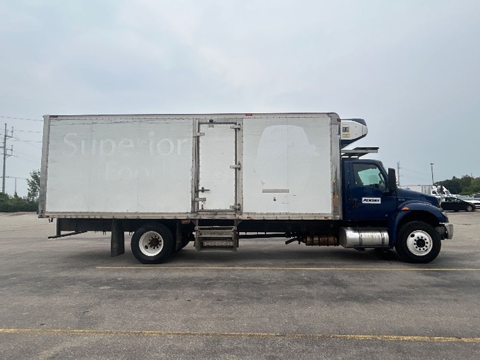 Refrigerated Truck-Light and Medium Duty Trucks-International-2021-MV607-Kentwood-MI-312,442\n\t\tmiles-$ 33,250 - Image 15