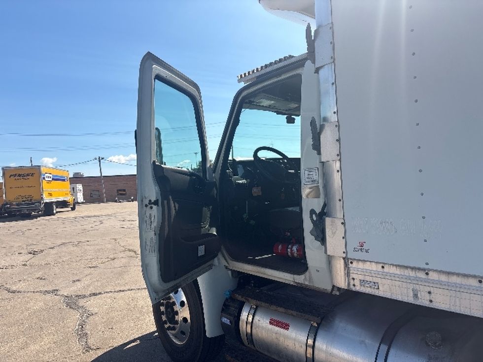 Refrigerated Truck-Light and Medium Duty Trucks-International-2021-MV607-La Porte-IN-74,626\n\t\tmiles-$ 76,250 - Image 16