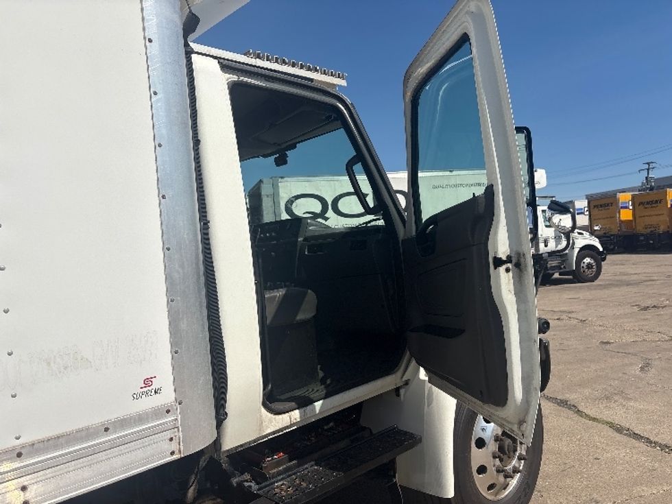 Refrigerated Truck-Light and Medium Duty Trucks-International-2021-MV607-La Porte-IN-74,626\n\t\tmiles-$ 76,250 - Image 20