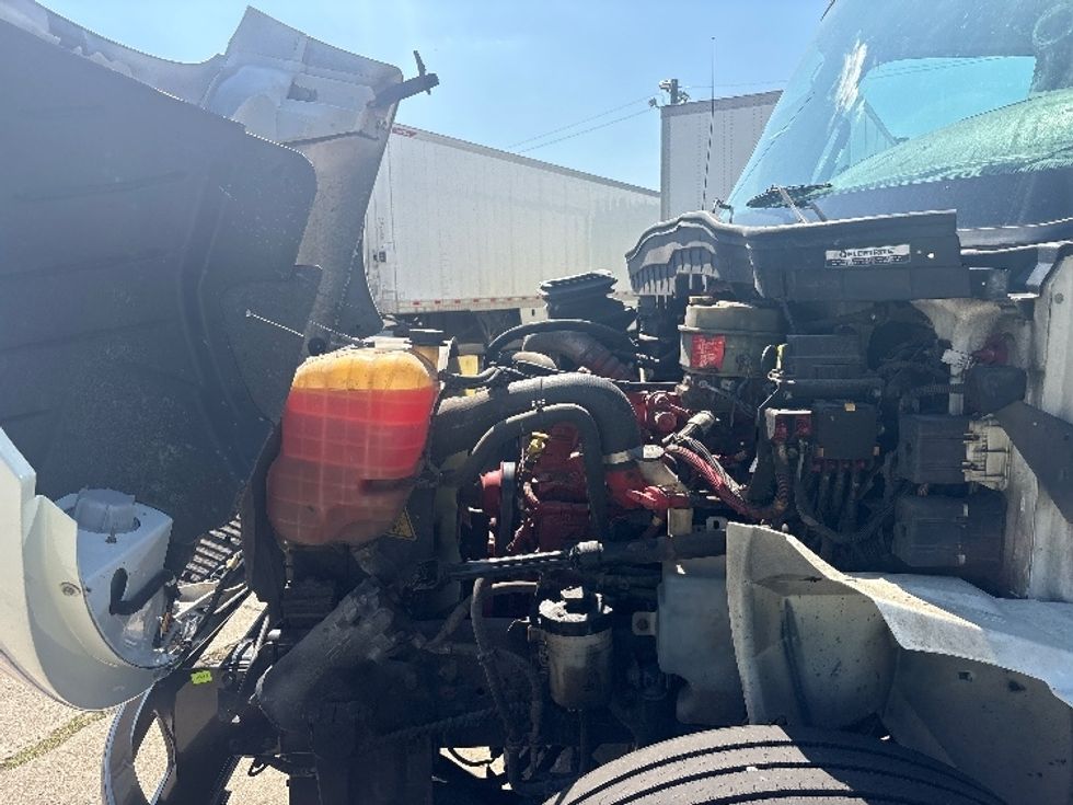 Refrigerated Truck-Light and Medium Duty Trucks-International-2021-MV607-La Porte-IN-74,626\n\t\tmiles-$ 76,250 - Image 24