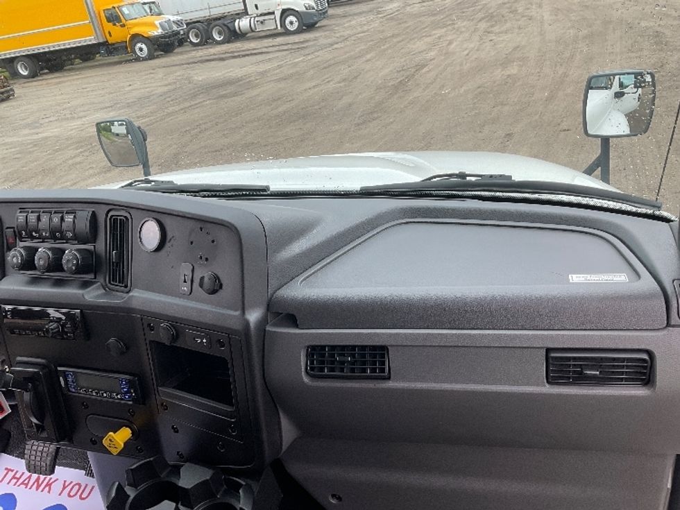 Refrigerated Truck-Light and Medium Duty Trucks-International-2021-MV607-Londonderry-NH-223,586\n\t\tmiles-$ 55,250 - Image 21