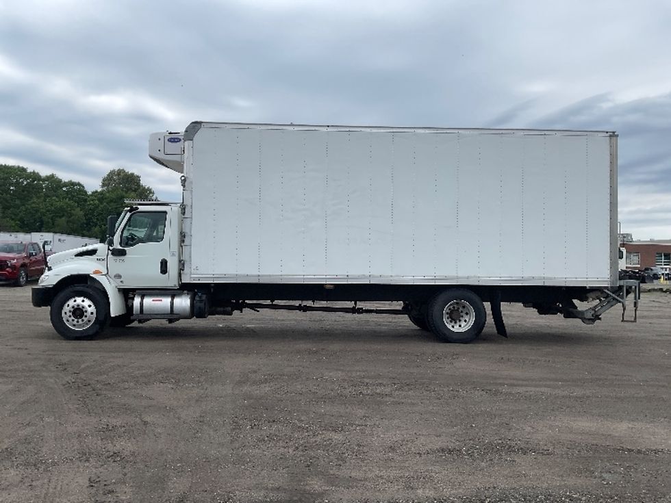 Refrigerated Truck-Light and Medium Duty Trucks-International-2021-MV607-Londonderry-NH-223,586\n\t\tmiles-$ 55,250 - Image 4