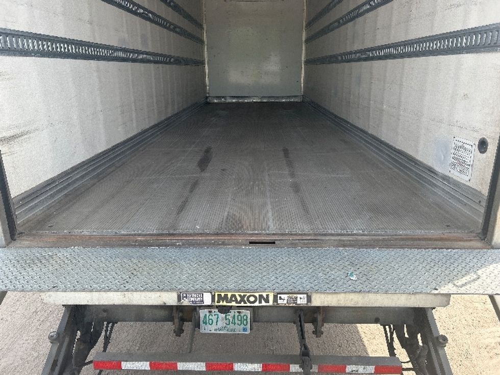 Refrigerated Truck-Light and Medium Duty Trucks-International-2021-MV607-Londonderry-NH-262,027\n\t\tmiles-$ 46,750 - Image 10