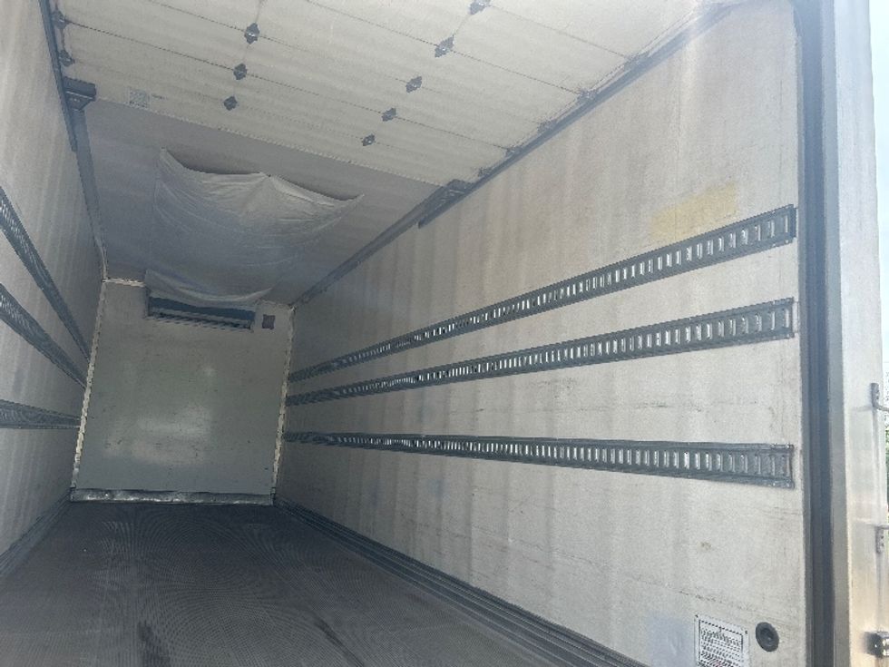 Refrigerated Truck-Light and Medium Duty Trucks-International-2021-MV607-Londonderry-NH-262,027\n\t\tmiles-$ 46,750 - Image 12