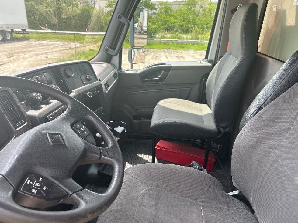 Refrigerated Truck-Light and Medium Duty Trucks-International-2021-MV607-Londonderry-NH-262,027\n\t\tmiles-$ 46,750 - Image 19