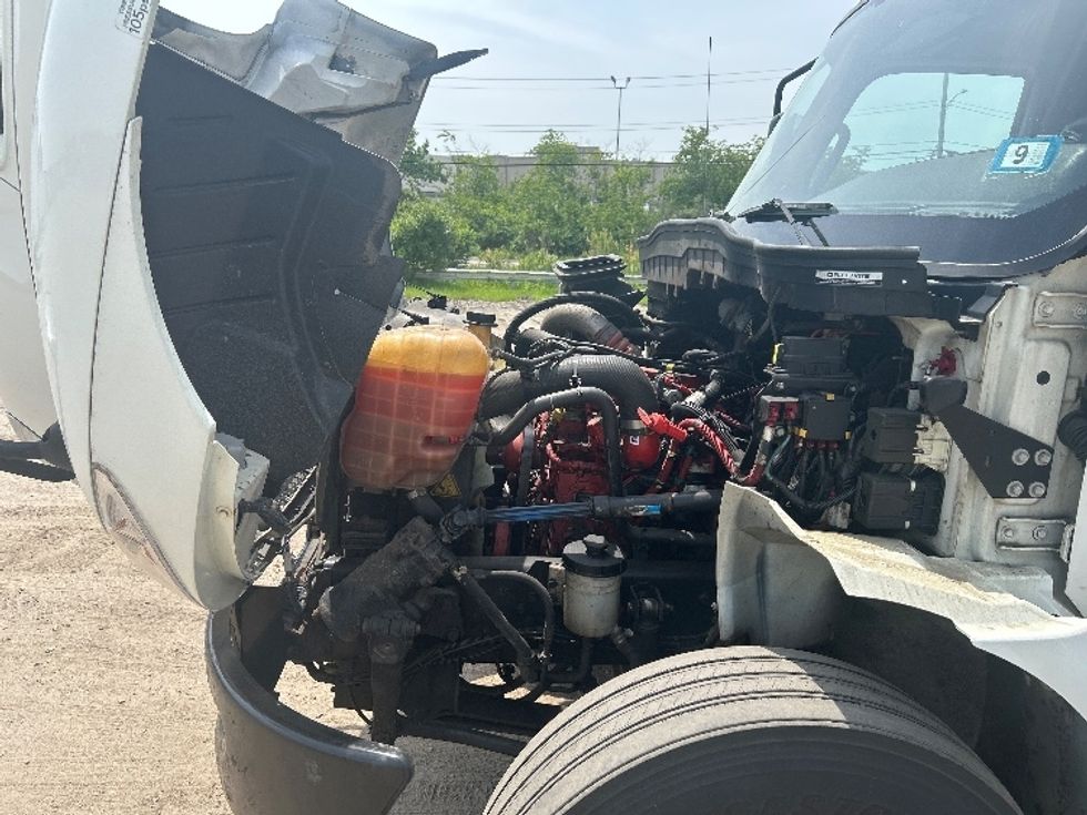 Refrigerated Truck-Light and Medium Duty Trucks-International-2021-MV607-Londonderry-NH-262,027\n\t\tmiles-$ 46,750 - Image 24