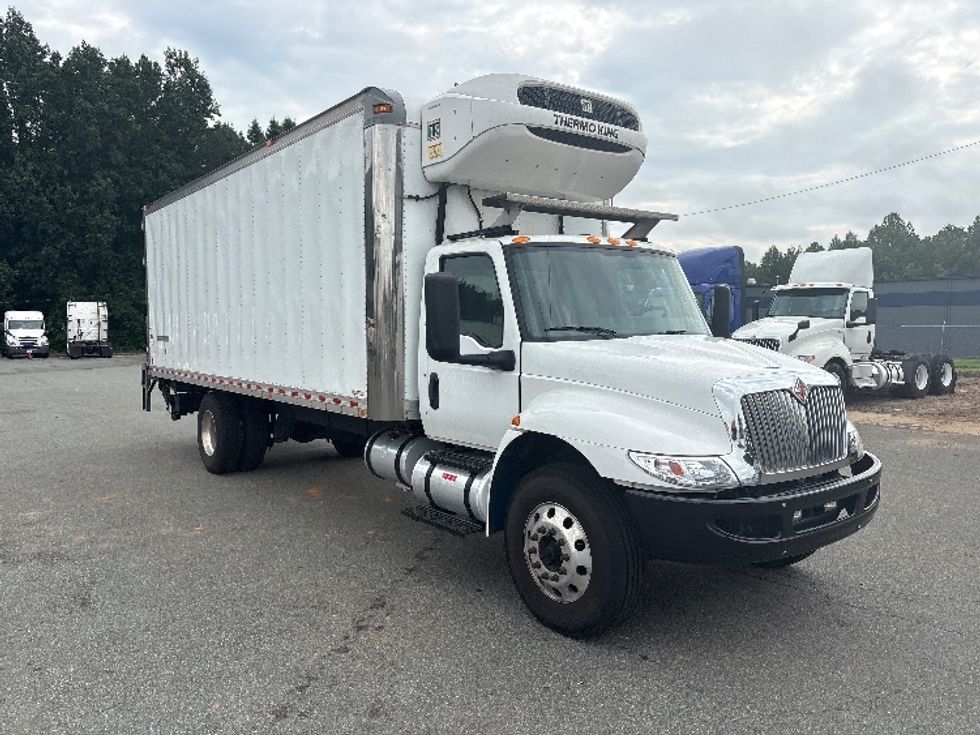 Refrigerated Truck-Light and Medium Duty Trucks-International-2021-MV607-Mebane-NC-403,377\n\t\tmiles-$ 28,250 - Image 1