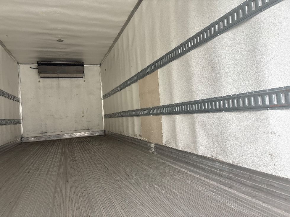 Refrigerated Truck-Light and Medium Duty Trucks-International-2021-MV607-Mebane-NC-403,377\n\t\tmiles-$ 28,250 - Image 12