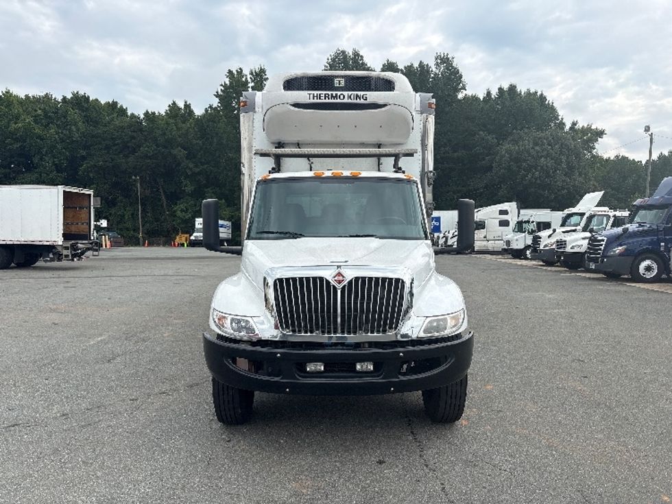 Refrigerated Truck-Light and Medium Duty Trucks-International-2021-MV607-Mebane-NC-403,377\n\t\tmiles-$ 28,250 - Image 2