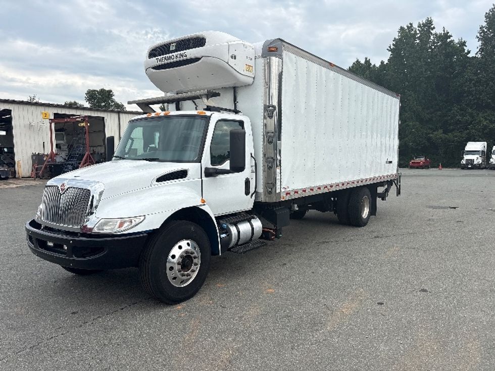 Refrigerated Truck-Light and Medium Duty Trucks-International-2021-MV607-Mebane-NC-403,377\n\t\tmiles-$ 28,250 - Image 3