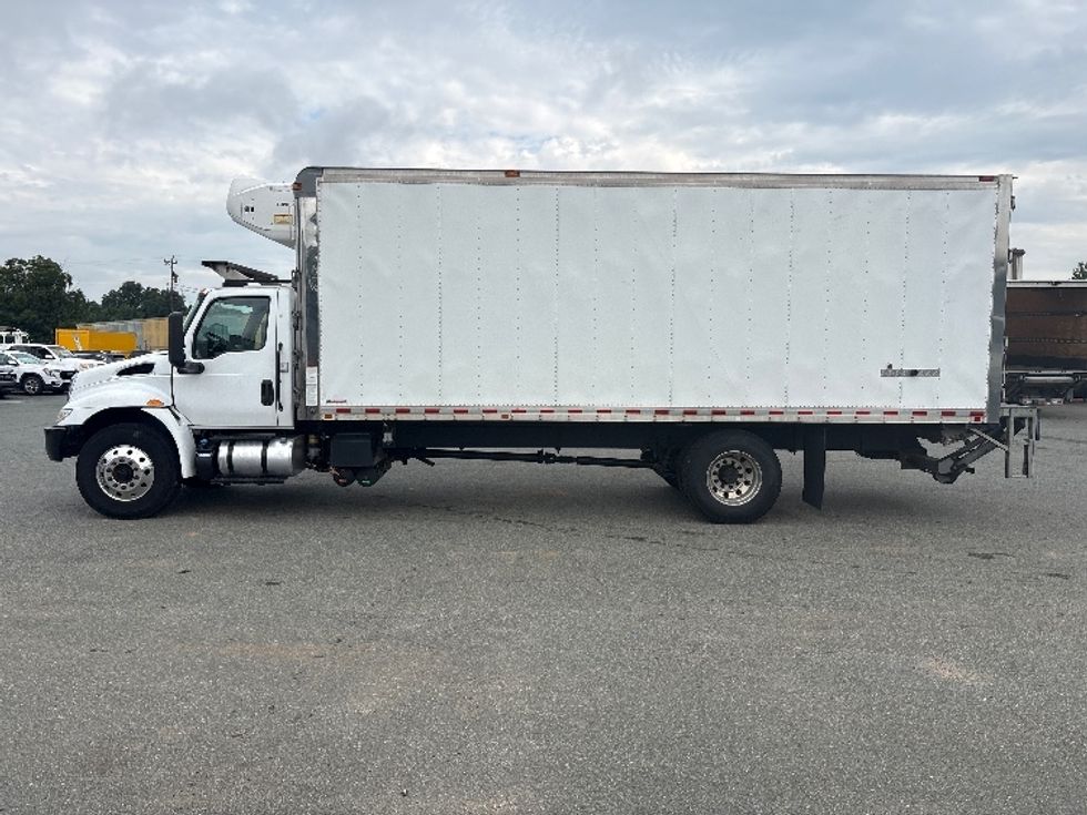 Refrigerated Truck-Light and Medium Duty Trucks-International-2021-MV607-Mebane-NC-403,377\n\t\tmiles-$ 28,250 - Image 4