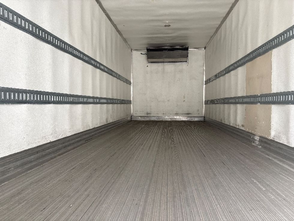 Refrigerated Truck-Light and Medium Duty Trucks-International-2021-MV607-Mebane-NC-403,377\n\t\tmiles-$ 28,250 - Image 8