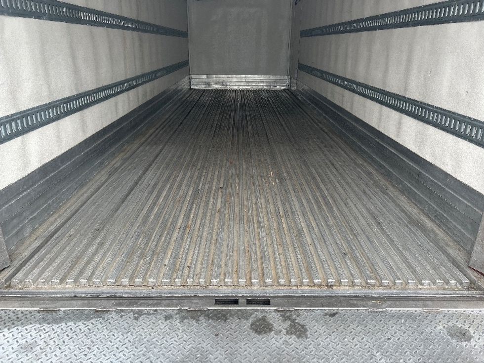 Refrigerated Truck-Light and Medium Duty Trucks-International-2021-MV607-Montgomery-NY-188,751\n\t\tmiles-$ 56,250 - Image 10