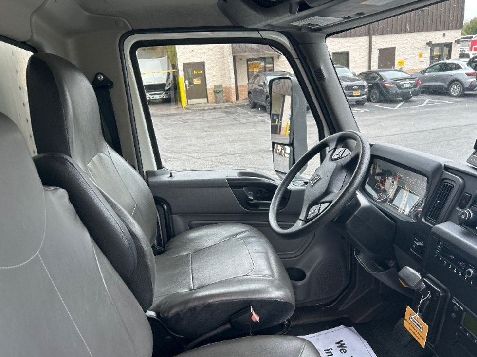 Refrigerated Truck-Light and Medium Duty Trucks-International-2021-MV607-Montgomery-NY-188,751\n\t\tmiles-$ 56,250 - Image 22