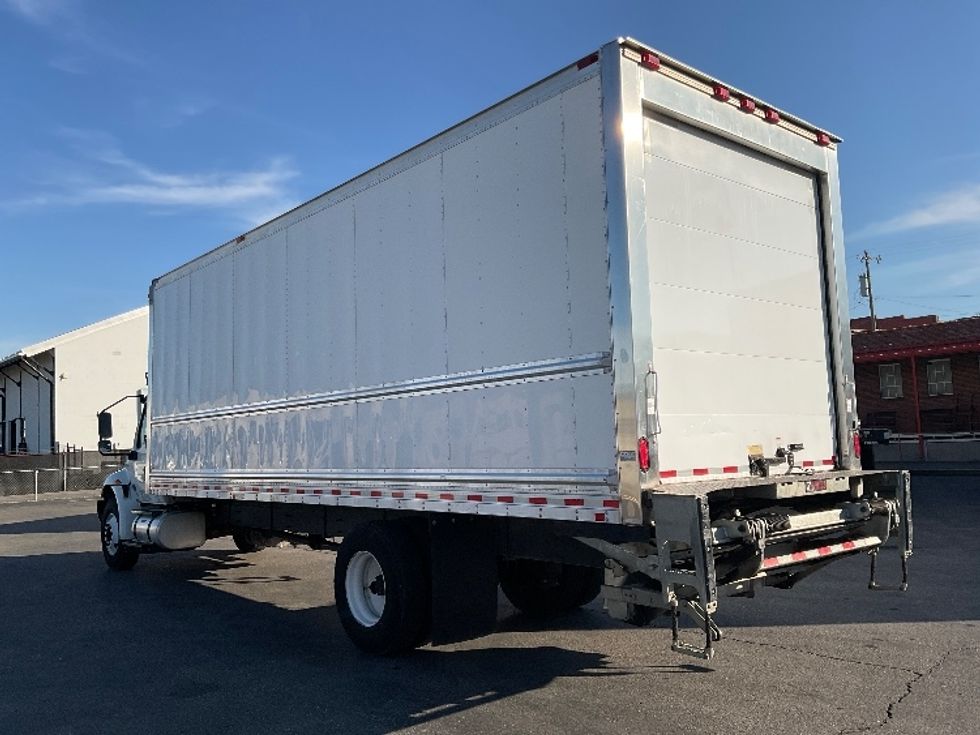Refrigerated Truck-Light and Medium Duty Trucks-International-2021-MV607-Nashville-TN-203,148\n\t\tmiles-$ 60,500 - Image 6