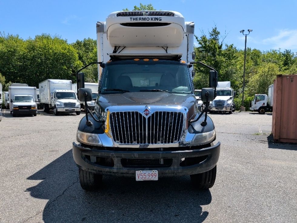 Refrigerated Truck-Light and Medium Duty Trucks-International-2021-MV607-New Bedford-MA-267,853\n\t\tmiles-$ 47,750 - Image 2