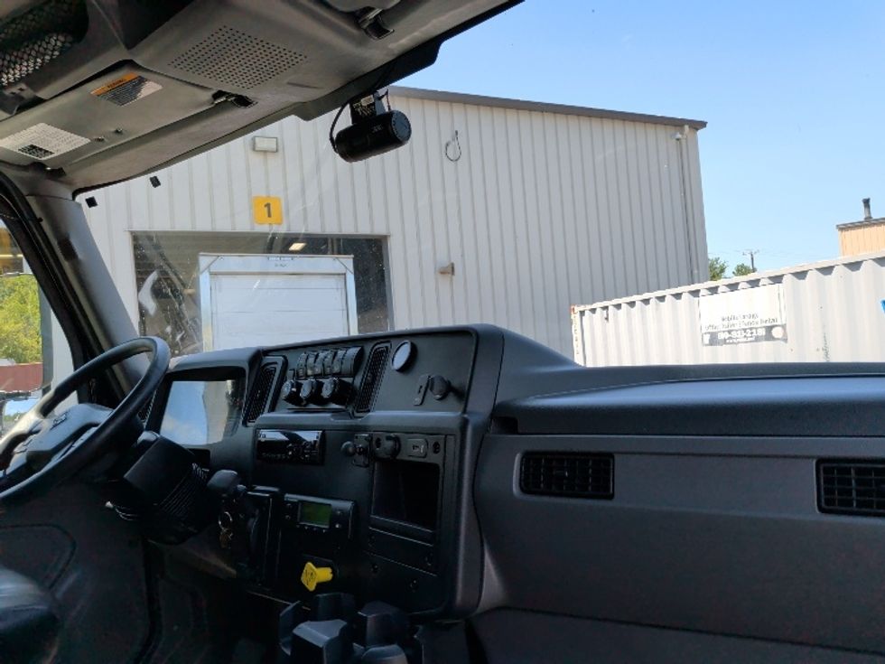 Refrigerated Truck-Light and Medium Duty Trucks-International-2021-MV607-New Bedford-MA-299,898\n\t\tmiles-$ 41,500 - Image 21