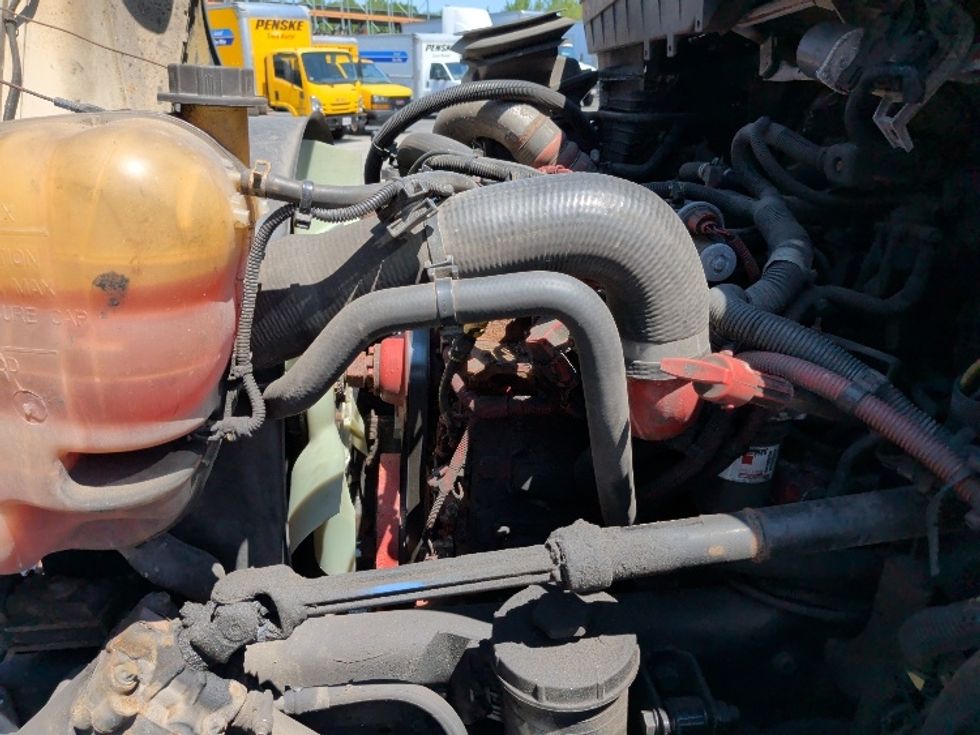 Refrigerated Truck-Light and Medium Duty Trucks-International-2021-MV607-New Bedford-MA-299,898\n\t\tmiles-$ 41,500 - Image 24