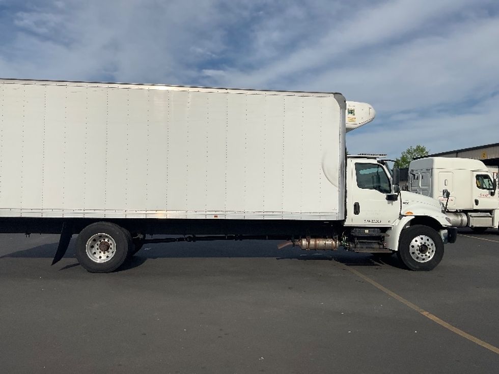 Refrigerated Truck-Light and Medium Duty Trucks-International-2021-MV607-New Castle-DE-207,270\n\t\tmiles-$ 51,750 - Image 15