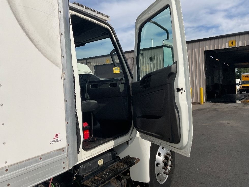 Refrigerated Truck-Light and Medium Duty Trucks-International-2021-MV607-New Castle-DE-207,270\n\t\tmiles-$ 51,750 - Image 20