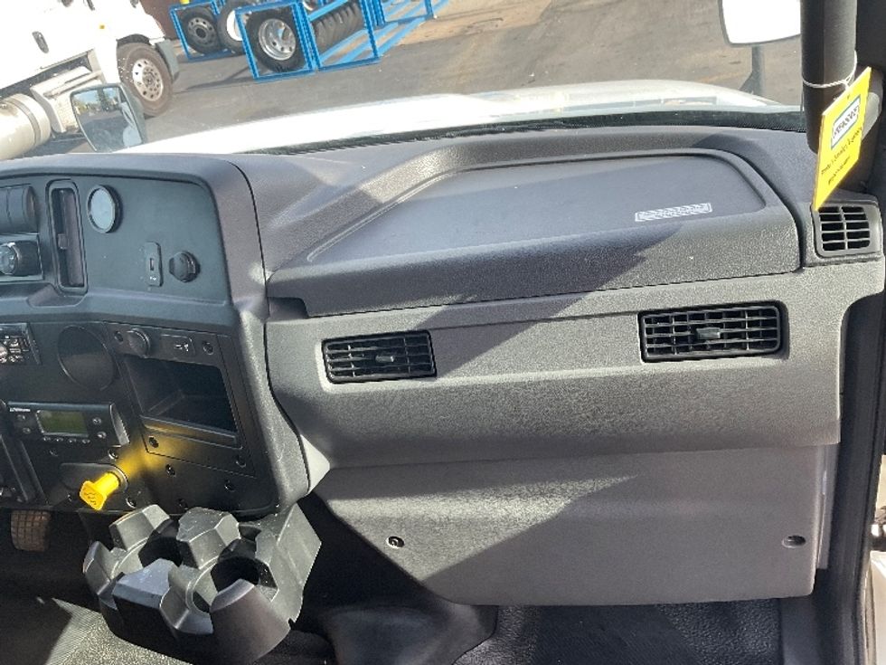 Refrigerated Truck-Light and Medium Duty Trucks-International-2021-MV607-New Castle-DE-207,270\n\t\tmiles-$ 51,750 - Image 21