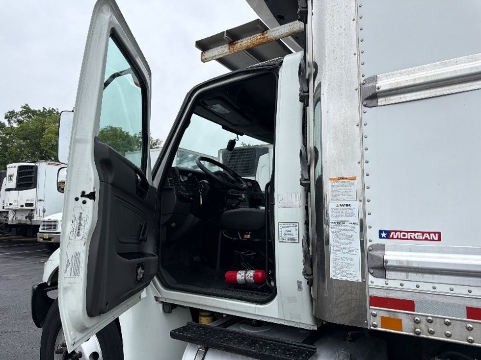 Refrigerated Truck-Light and Medium Duty Trucks-International-2021-MV607-North Bergen-NJ-155,767\n\t\tmiles-$ 71,250 - Image 16