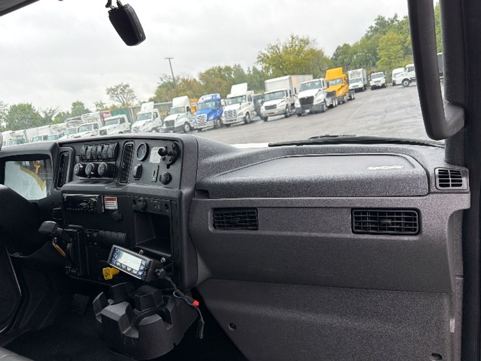 Refrigerated Truck-Light and Medium Duty Trucks-International-2021-MV607-North Bergen-NJ-155,767\n\t\tmiles-$ 71,250 - Image 21