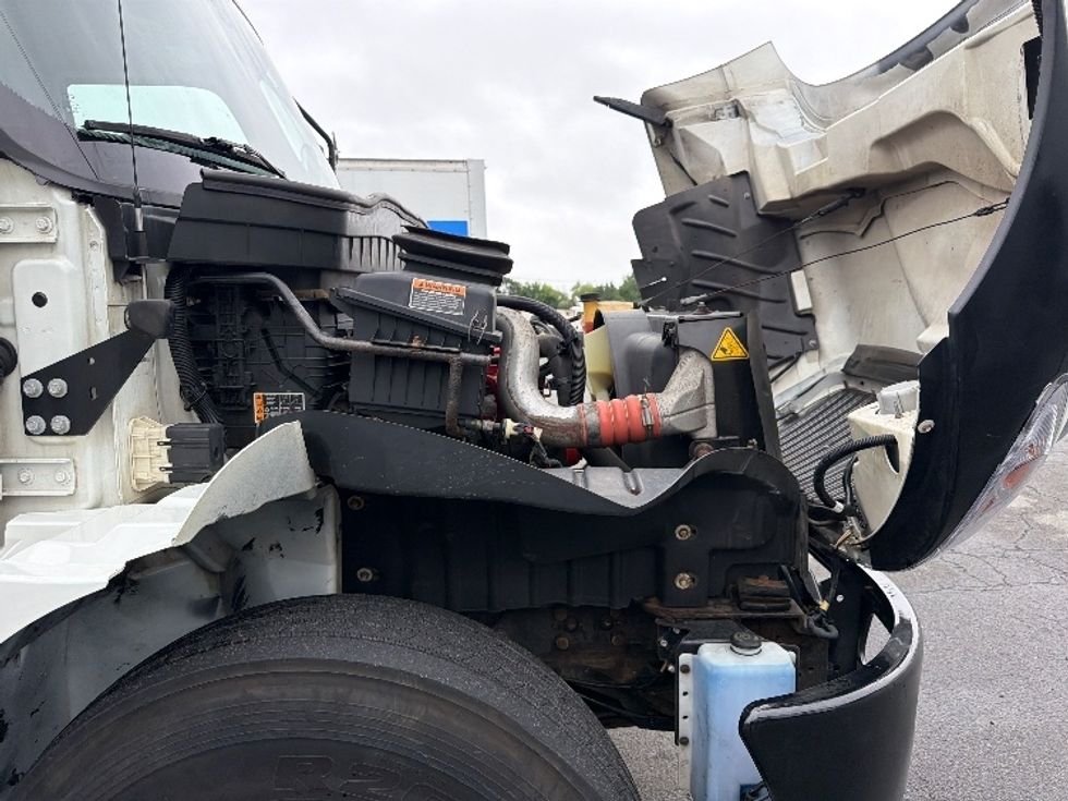 Refrigerated Truck-Light and Medium Duty Trucks-International-2021-MV607-North Bergen-NJ-155,767\n\t\tmiles-$ 71,250 - Image 23