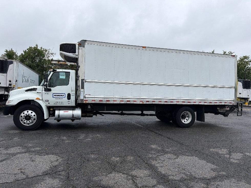 Refrigerated Truck-Light and Medium Duty Trucks-International-2021-MV607-North Bergen-NJ-155,767\n\t\tmiles-$ 71,250 - Image 4