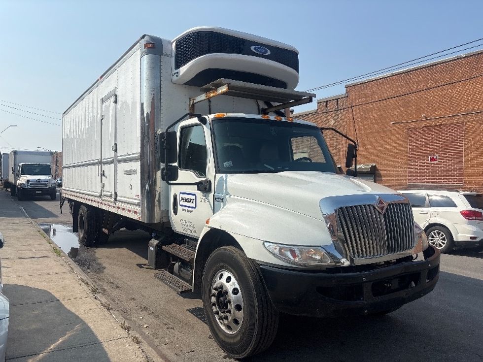 Refrigerated Truck-Light and Medium Duty Trucks-International-2021-MV607-North Bergen-NJ-176,384\n\t\tmiles-$ 66,000 - Image 1