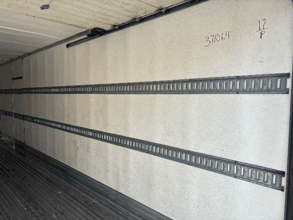 Refrigerated Truck-Light and Medium Duty Trucks-International-2021-MV607-North Bergen-NJ-176,384\n\t\tmiles-$ 66,000 - Image 10