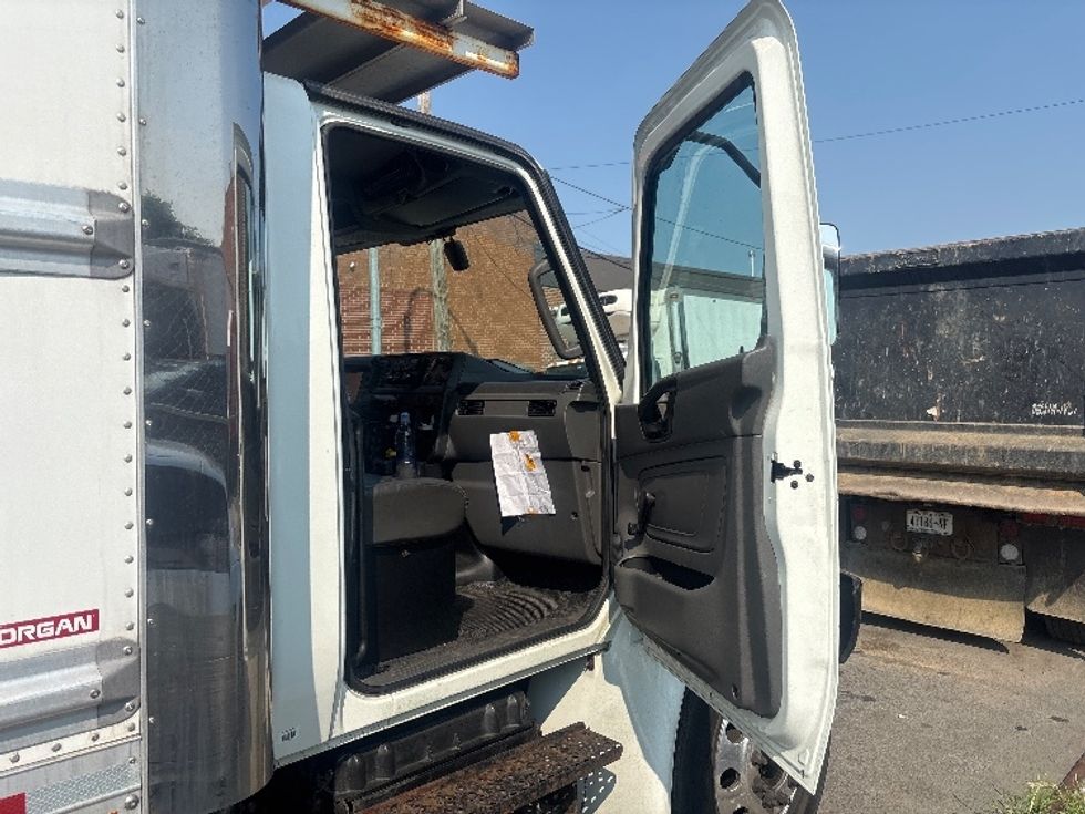 Refrigerated Truck-Light and Medium Duty Trucks-International-2021-MV607-North Bergen-NJ-176,384\n\t\tmiles-$ 66,000 - Image 18