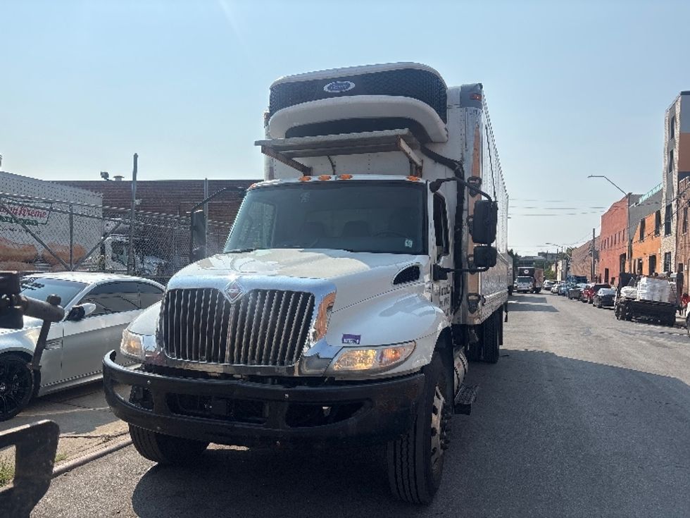 Refrigerated Truck-Light and Medium Duty Trucks-International-2021-MV607-North Bergen-NJ-176,384\n\t\tmiles-$ 66,000 - Image 2