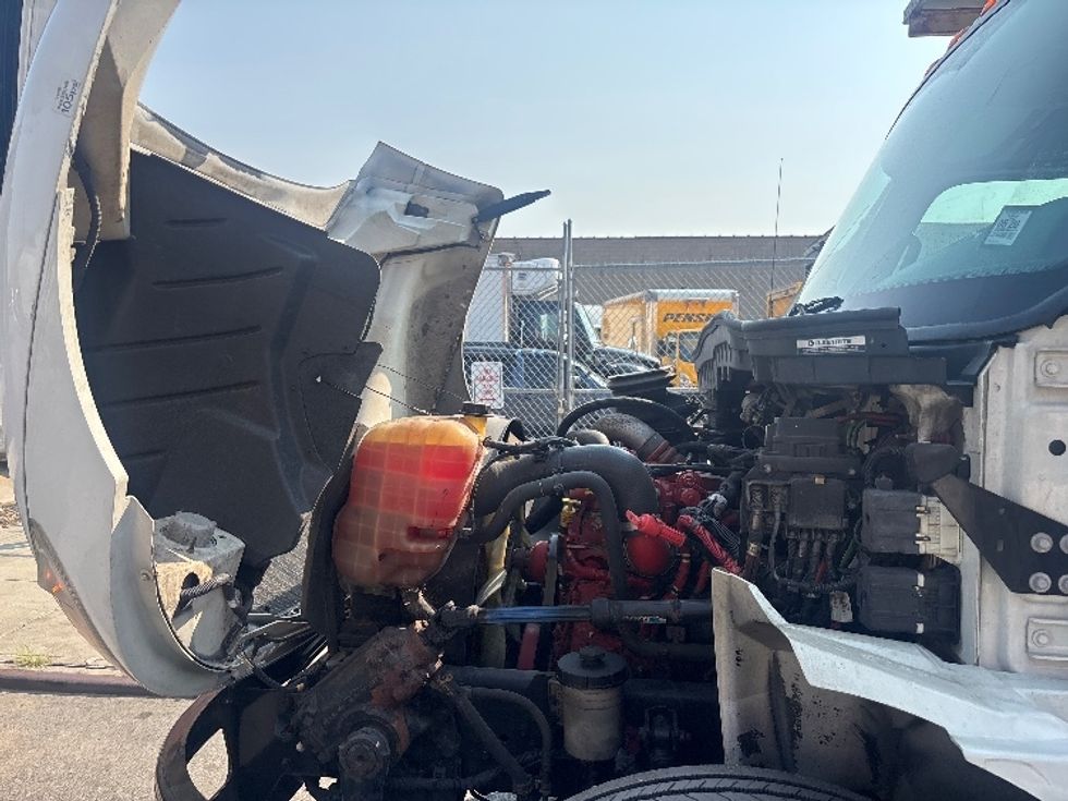 Refrigerated Truck-Light and Medium Duty Trucks-International-2021-MV607-North Bergen-NJ-176,384\n\t\tmiles-$ 66,000 - Image 22