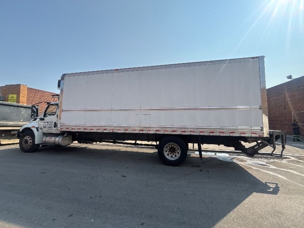 Refrigerated Truck-Light and Medium Duty Trucks-International-2021-MV607-North Bergen-NJ-176,384\n\t\tmiles-$ 66,000 - Image 3