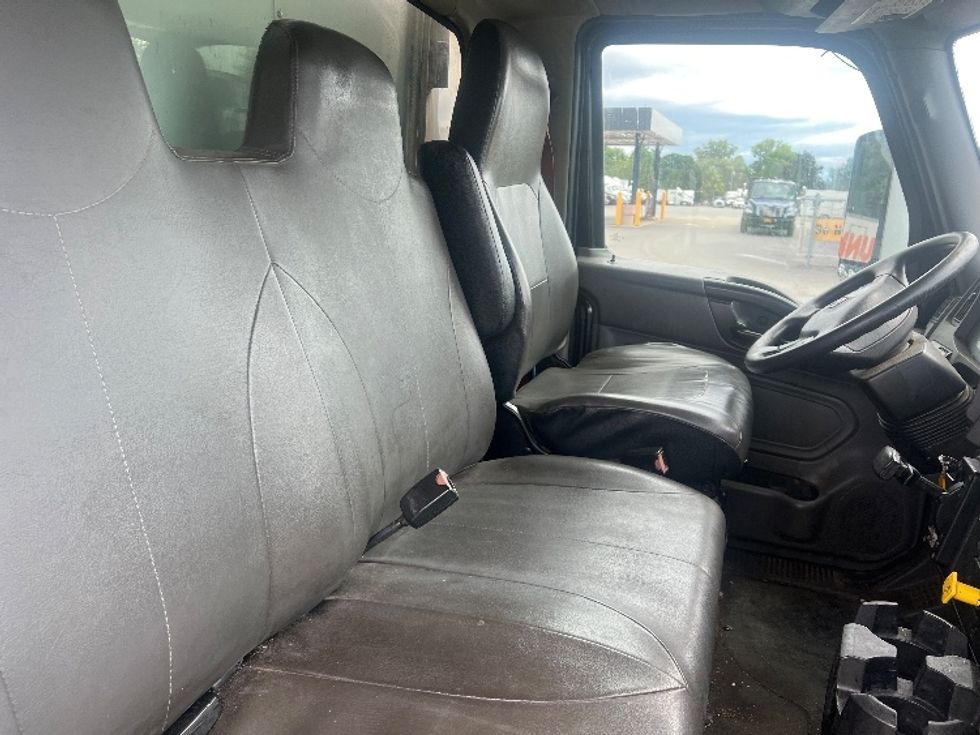 Refrigerated Truck-Light and Medium Duty Trucks-International-2021-MV607-North Bergen-NJ-287,420\n\t\tmiles-$ 42,750 - Image 22