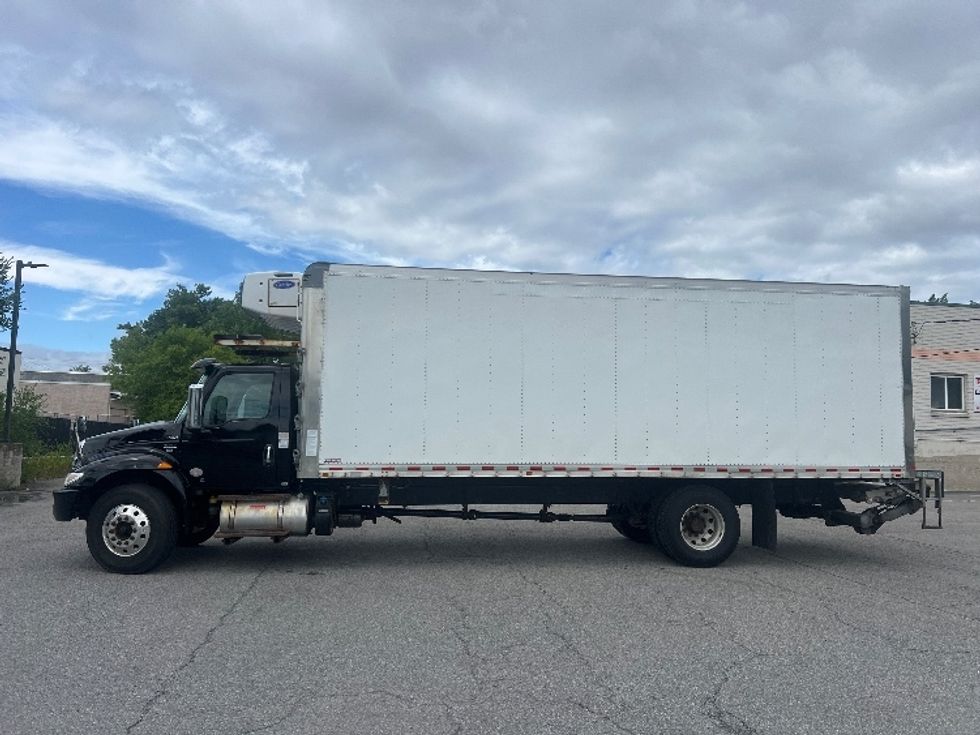 Refrigerated Truck-Light and Medium Duty Trucks-International-2021-MV607-North Bergen-NJ-287,420\n\t\tmiles-$ 42,750 - Image 4