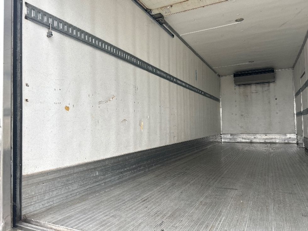 Refrigerated Truck-Light and Medium Duty Trucks-International-2021-MV607-Oklahoma City-OK-103,673\n\t\tmiles-$ 75,500 - Image 11