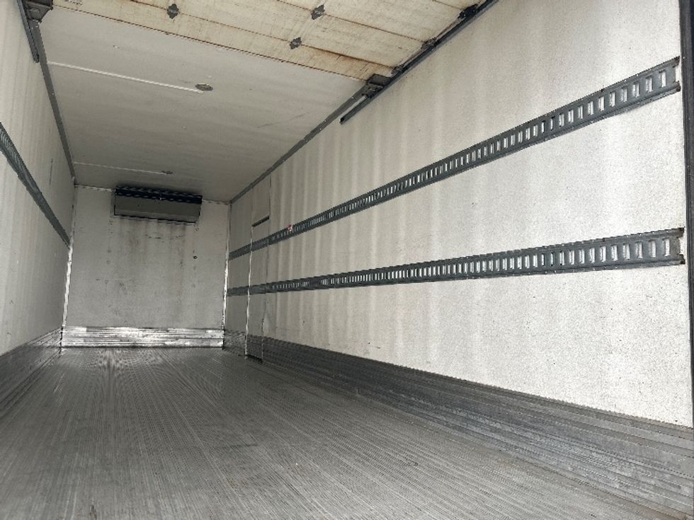 Refrigerated Truck-Light and Medium Duty Trucks-International-2021-MV607-Oklahoma City-OK-103,673\n\t\tmiles-$ 75,500 - Image 12